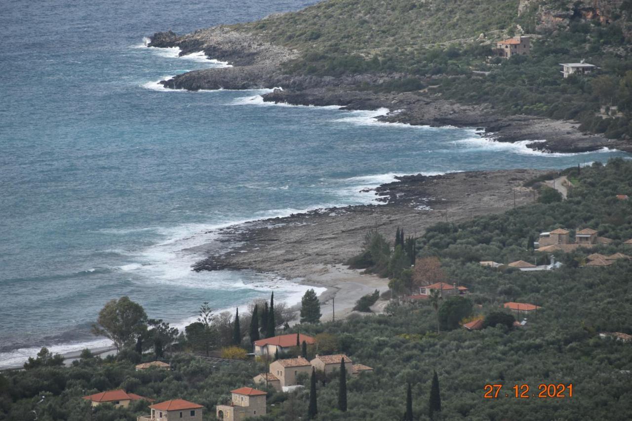 Pirgaki Studios Kardamyli Exterior foto