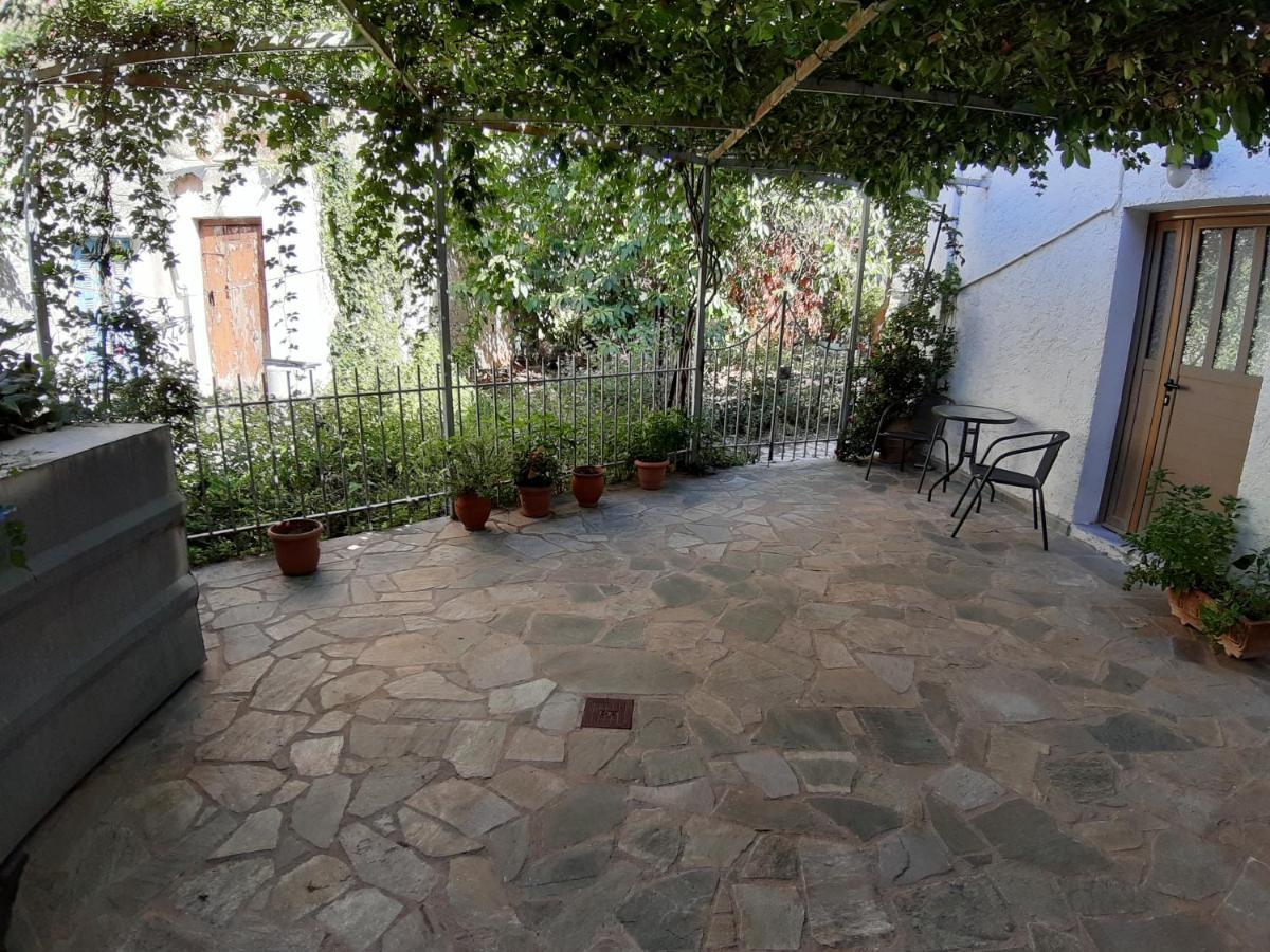 Pirgaki Studios Kardamyli Exterior foto
